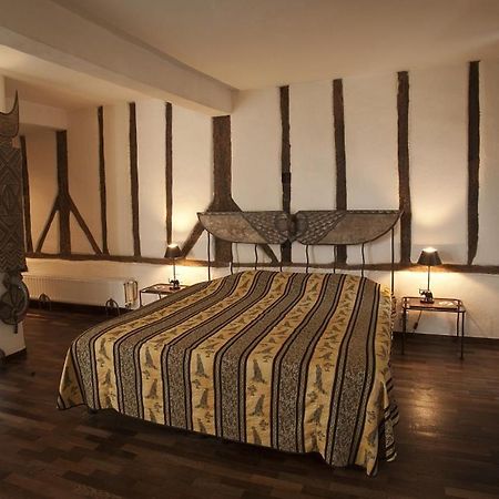 Hotel L'Astrolabe Олорон-Сен-Мари Екстериор снимка