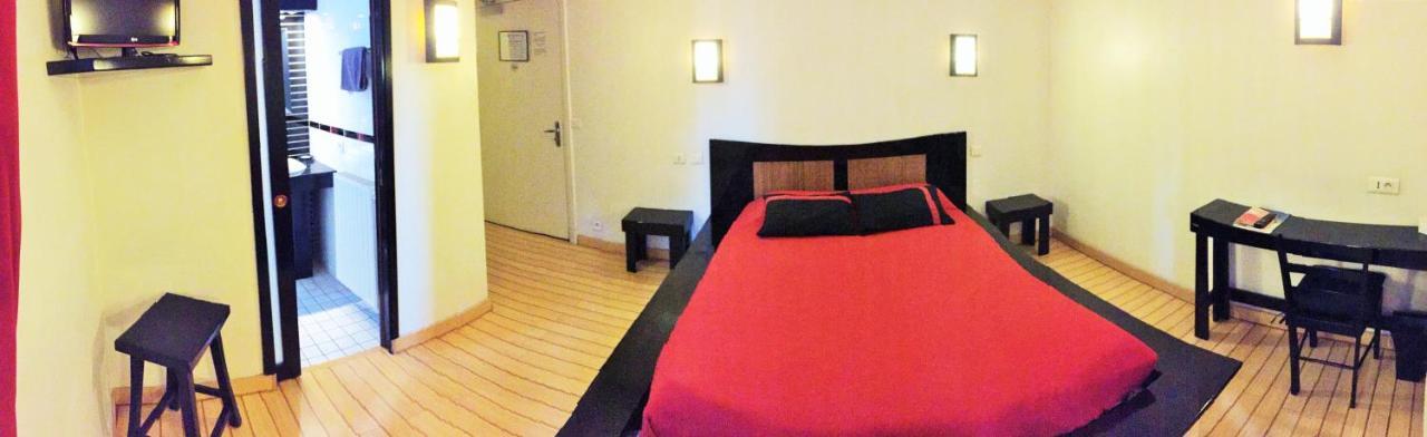 Hotel L'Astrolabe Олорон-Сен-Мари Екстериор снимка